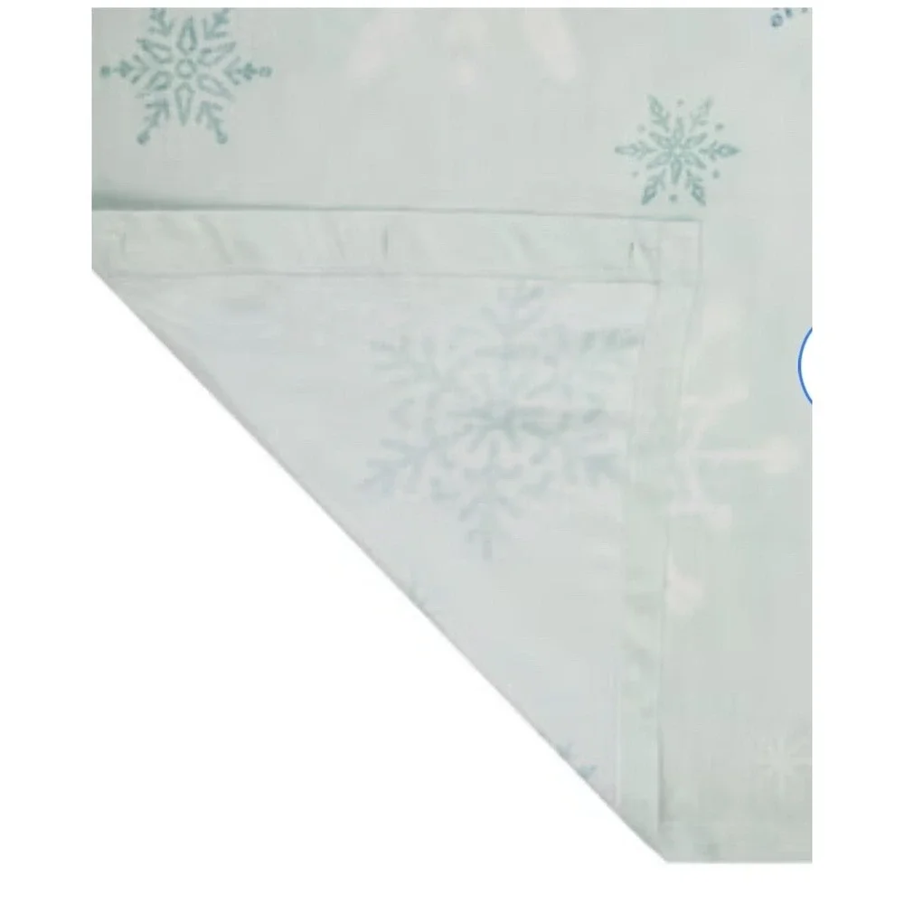 Holiday Living 72-in W x‎ 72-in L Green With Snowflakes Fabric Shower Curtain